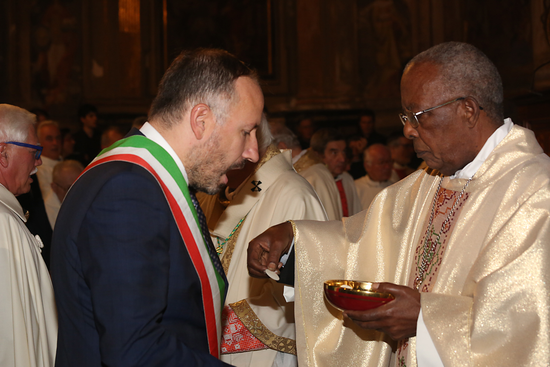 Monsignor Marco Prastaro Vescovo di Asti_344.jpg